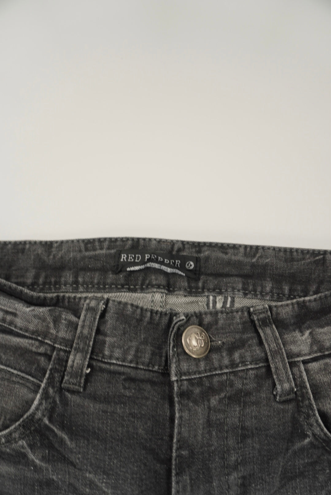 red pepper skinny pants