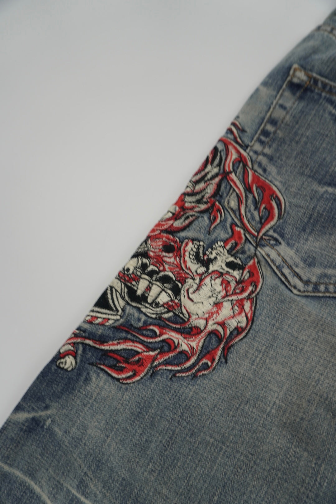 jizo baggy pants