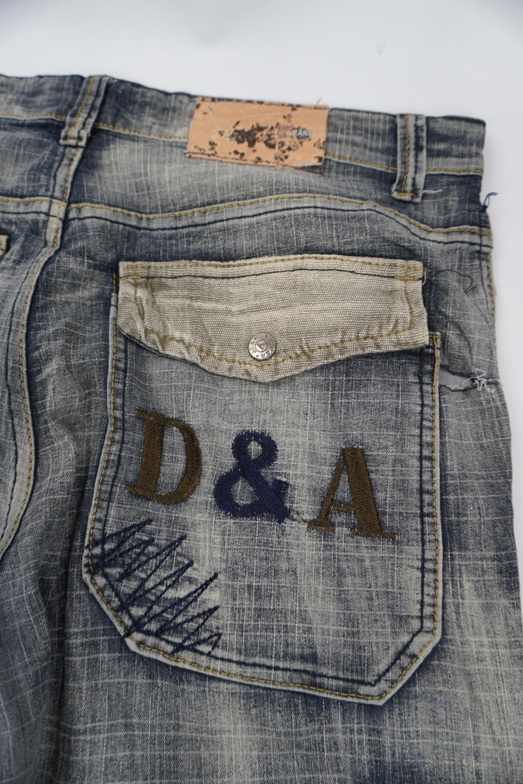 D&A flared Pants