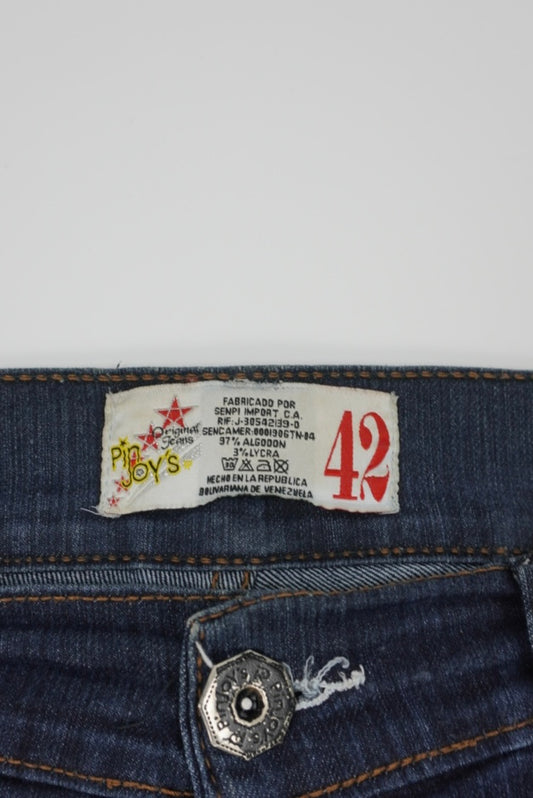 Pin Joy‘s flared Pants