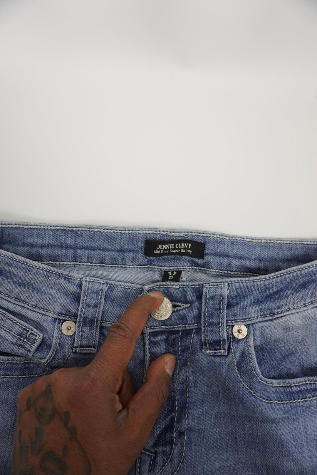 True Religion Jennie Curvy mid rise super skinny Pants