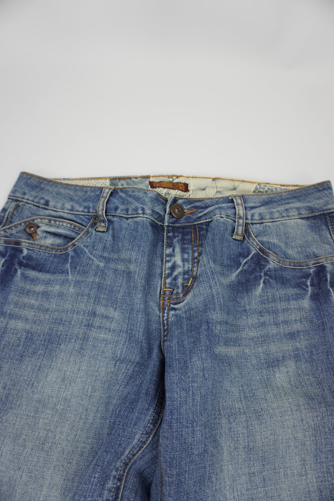 Zanadi Jeans flared Pants