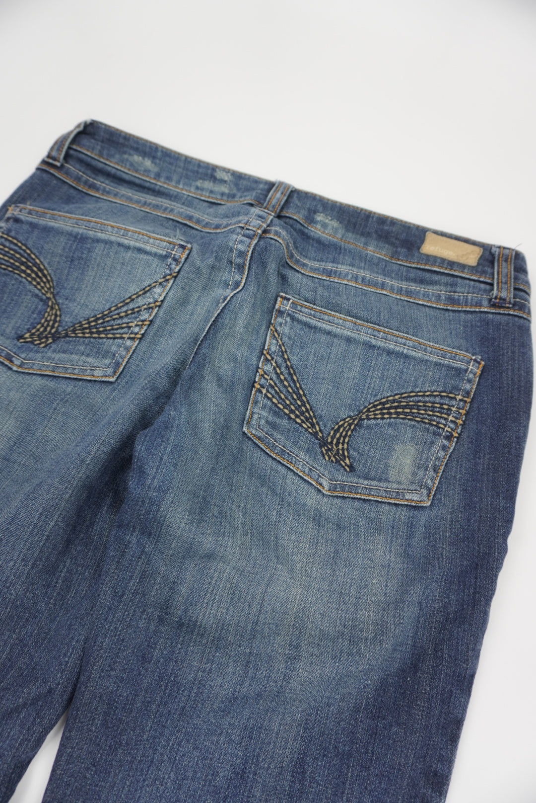refuge. flared Pants