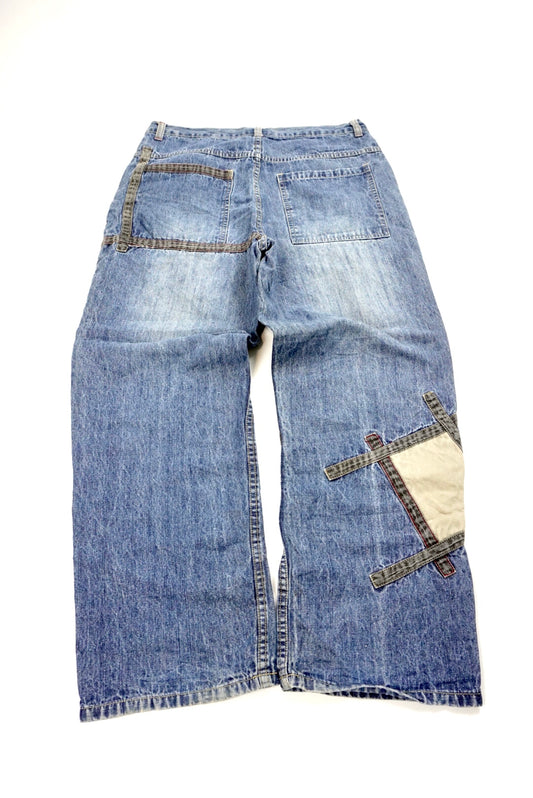 Carter‘s Baggy Pants