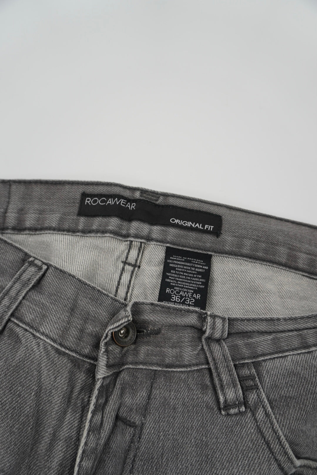 rocawear baggy pants