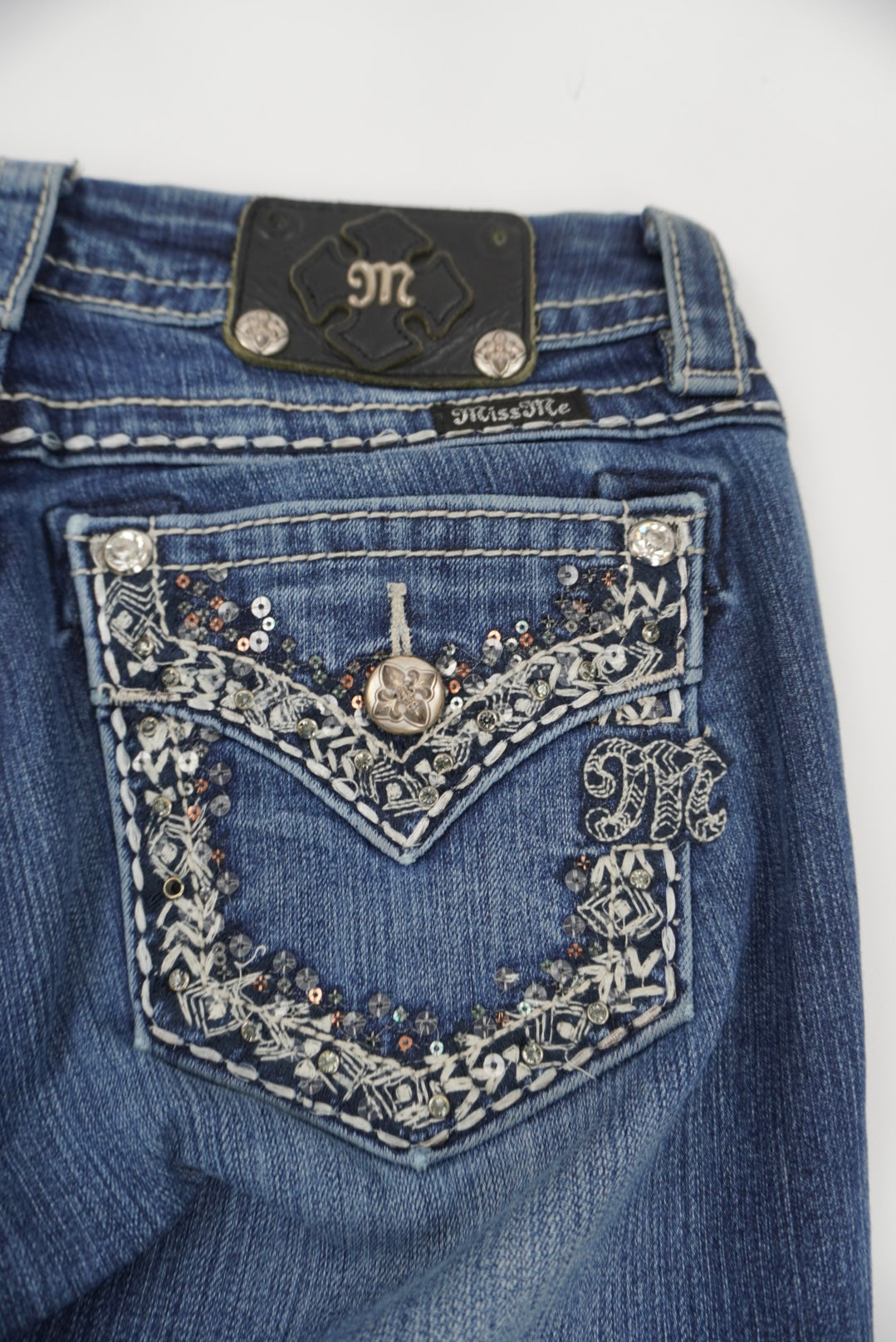 Miss Me signature rise skinny