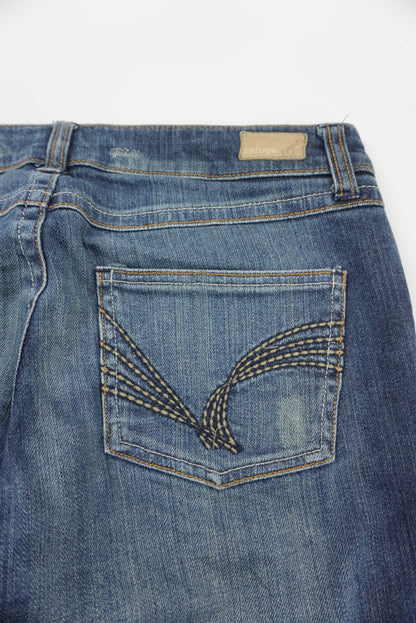 refuge. flared Pants