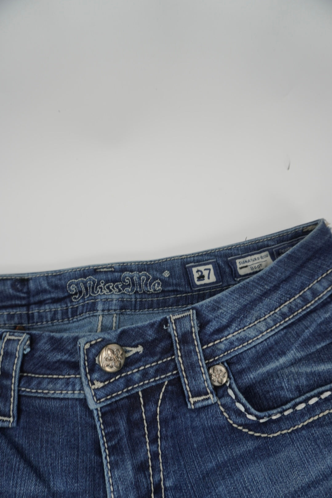Miss Me signature rise skinny