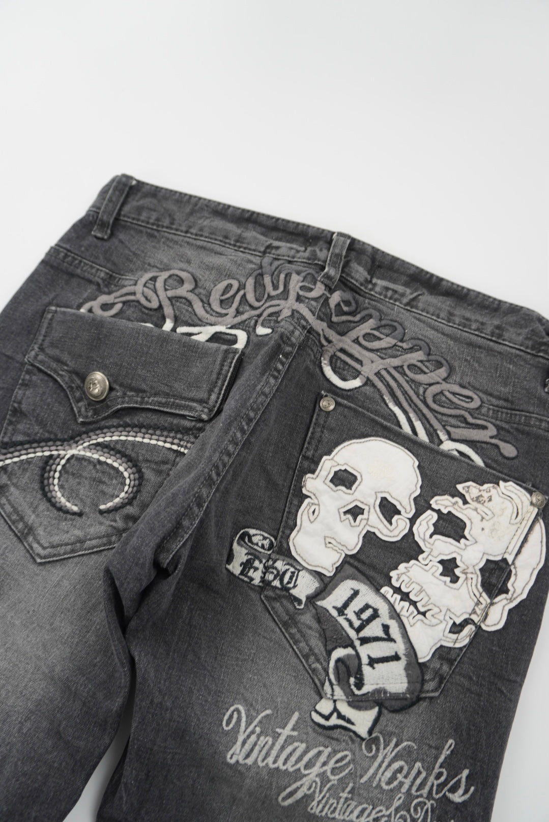 red pepper skinny pants