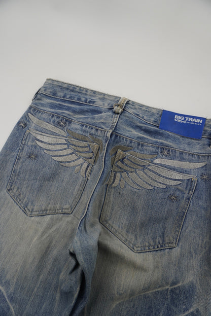 big train baggy pants