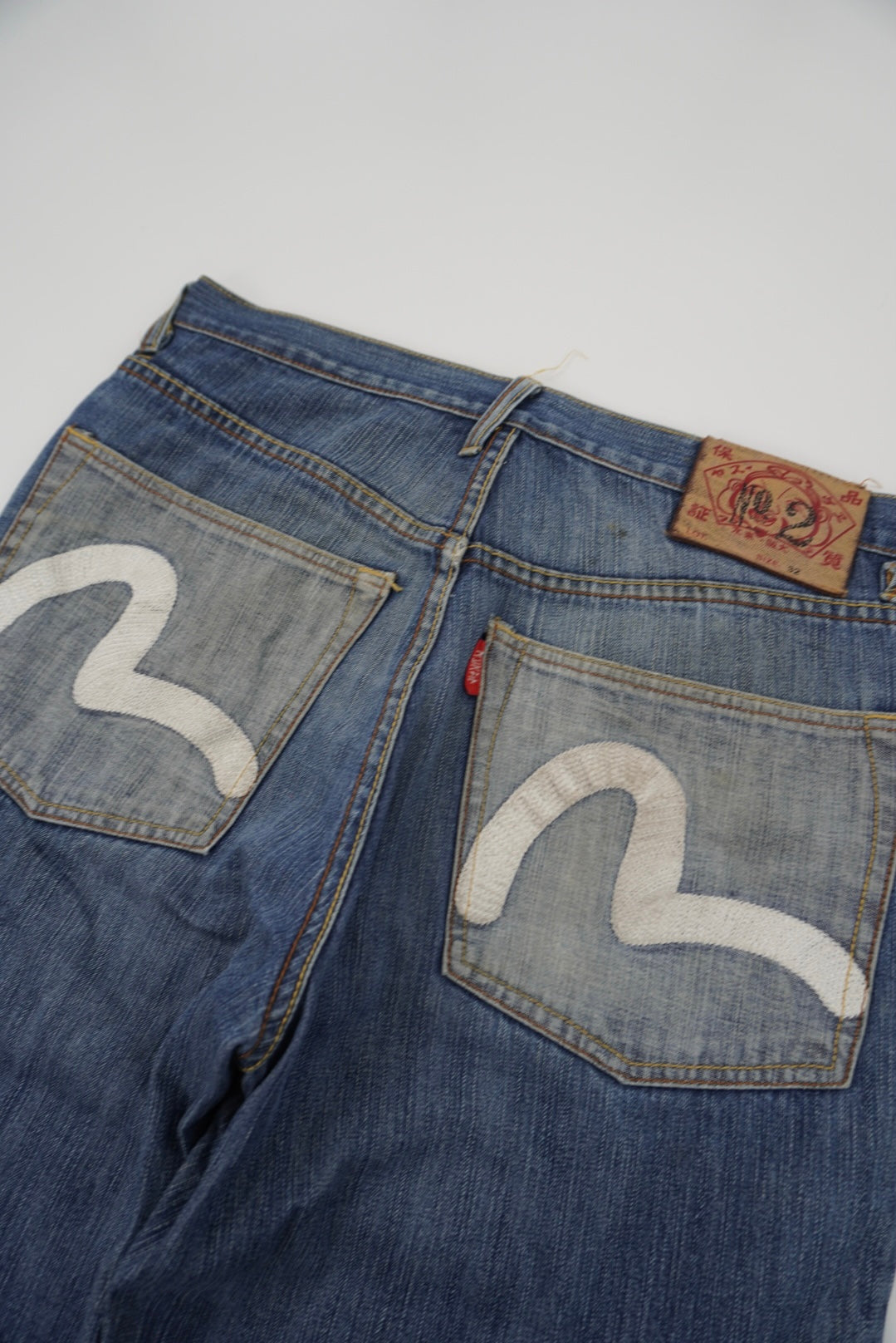 evisu straight pants