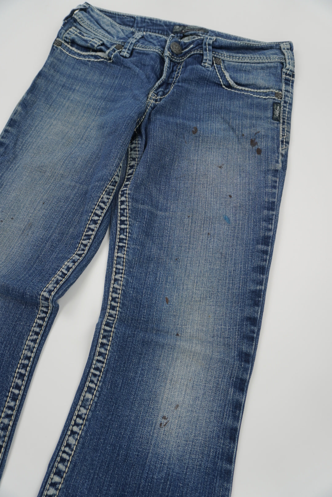 silver jeans suki flared pants