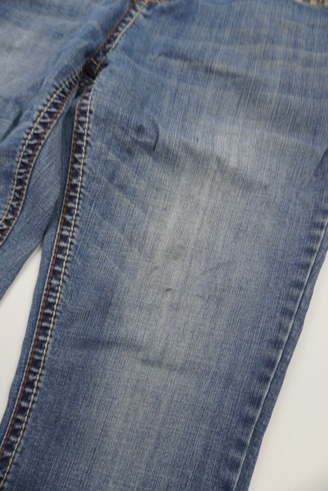 live hard flared pants