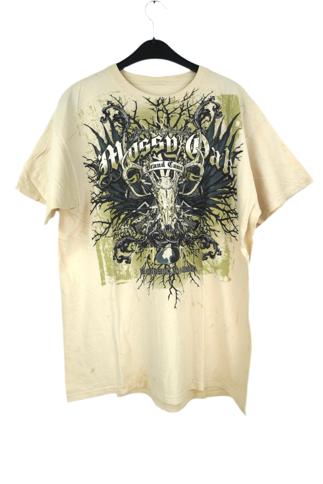 unbranded graphic tee