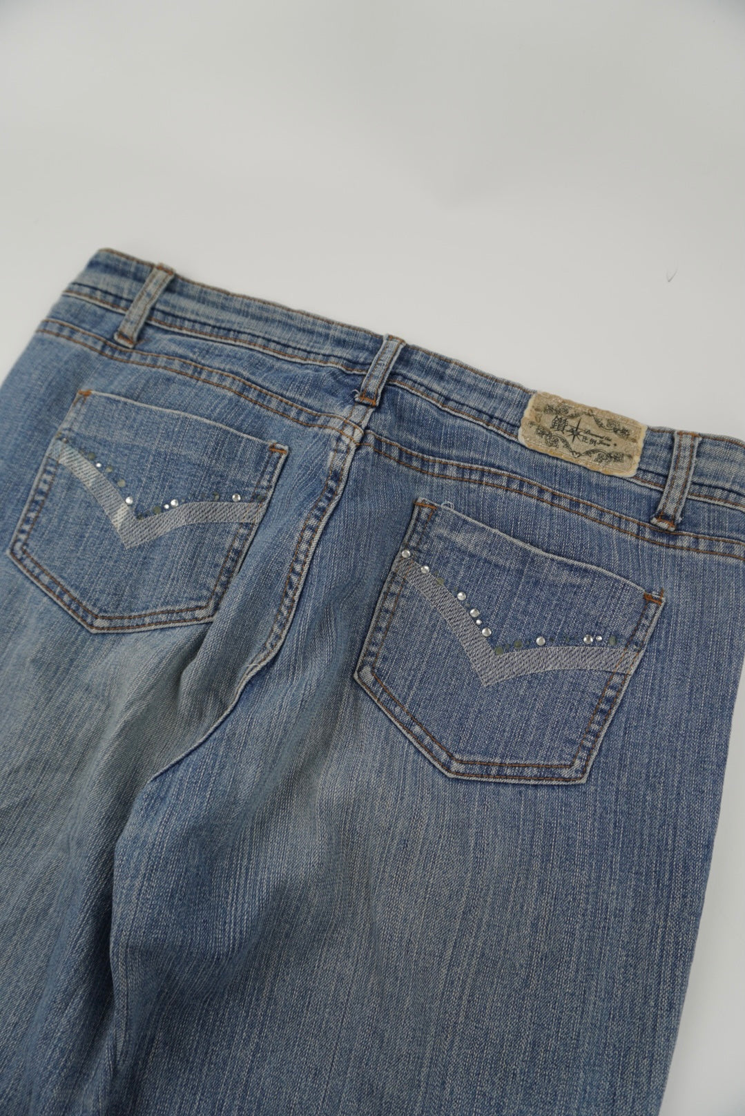 diamond cut flared pants