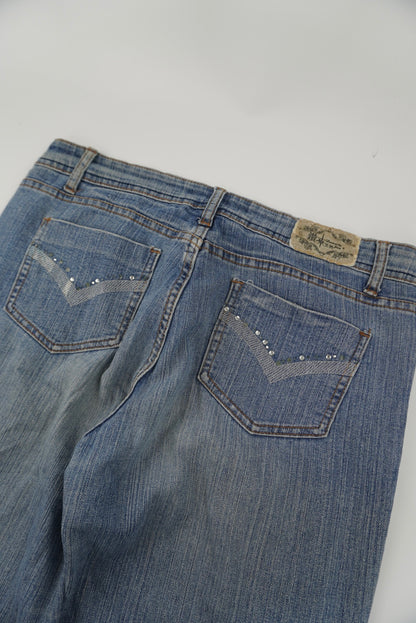 diamond cut flared pants
