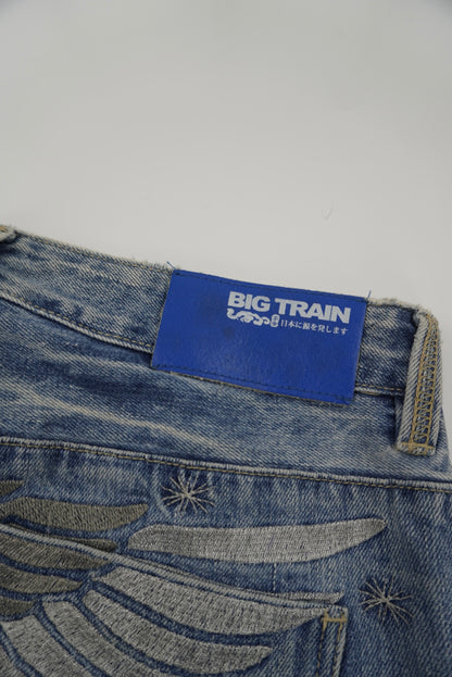 big train baggy pants