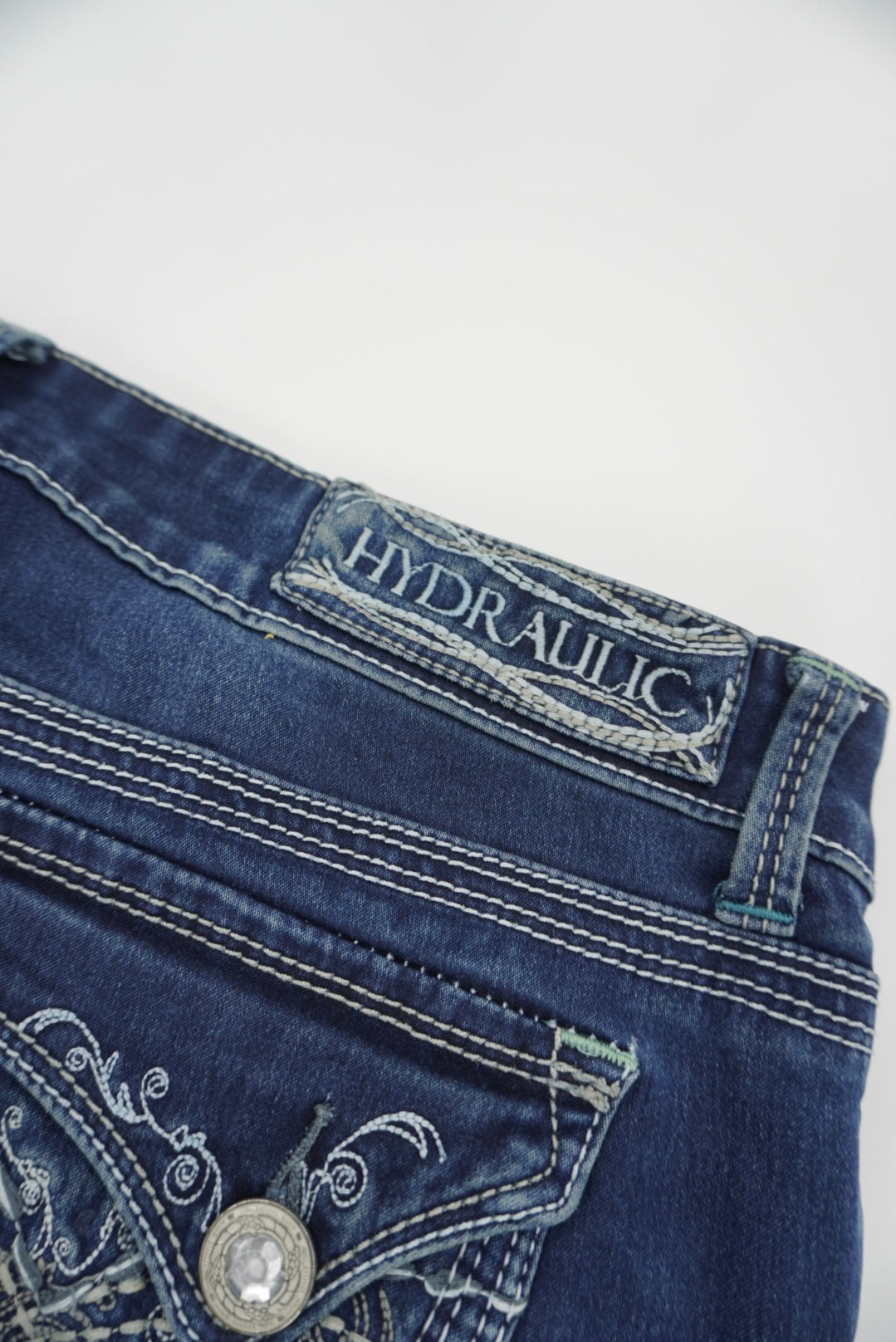 hydraulic chelsea micro boot