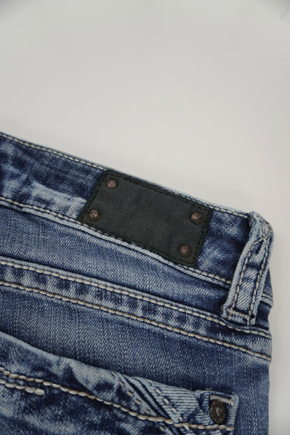 Buckle black bootcut pants